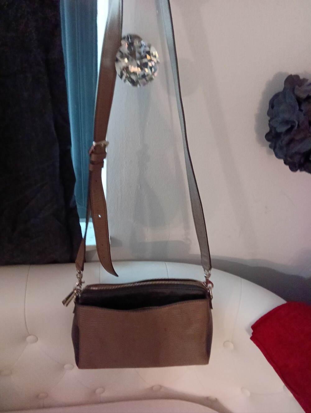 Guess Lyndi Small Girlfriend Two-Tone Taupe and Brown Crossbody Bag - Picture 3 of 3
